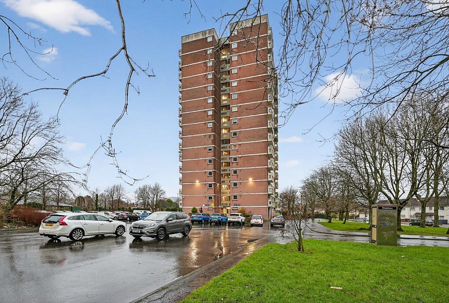 13C Moveen House Bt10 0Ef, Belfast, BT10 0EF