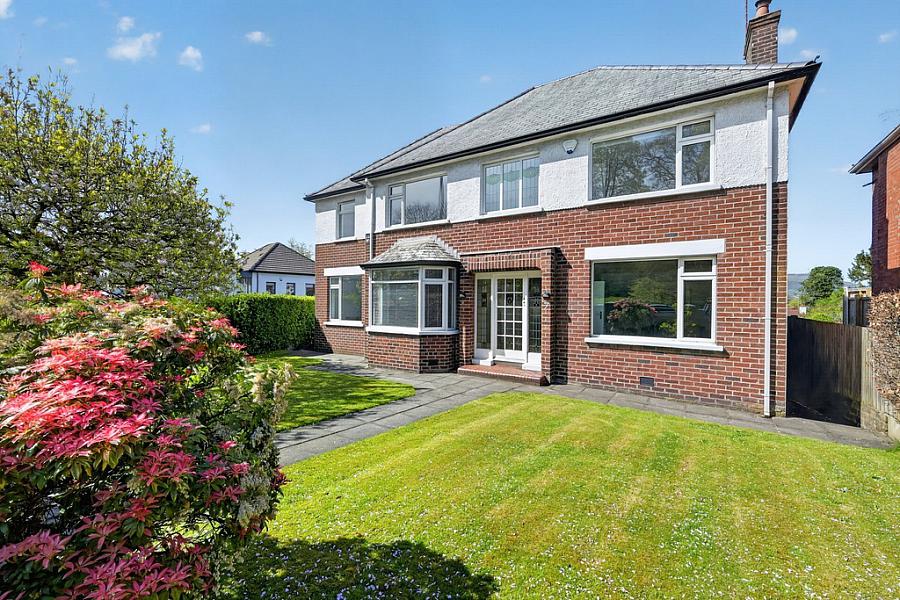 7 Upper Malone Road Belfast Bt9 6Td