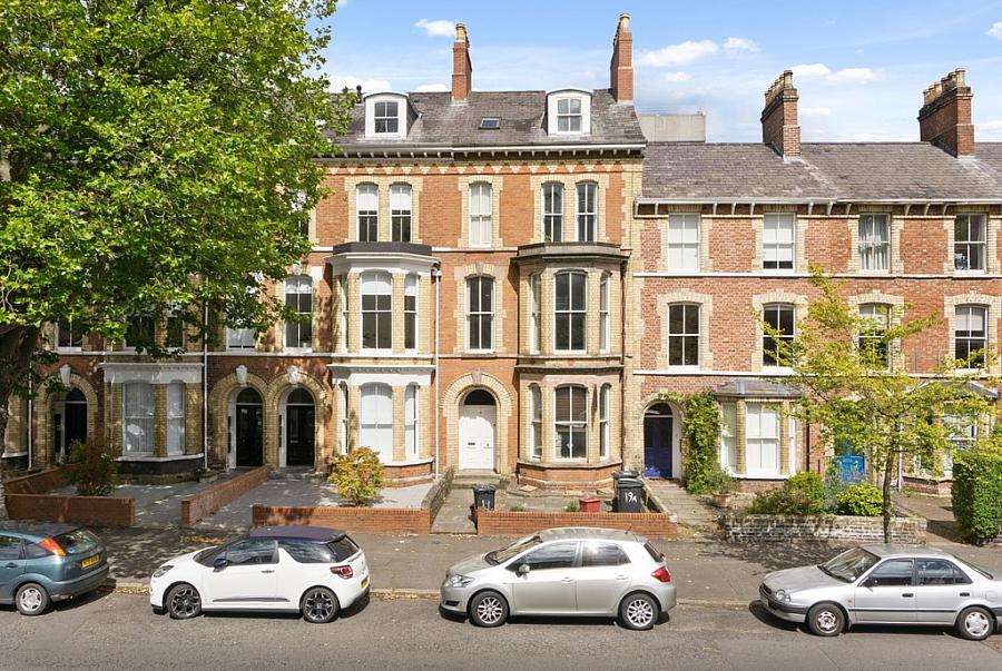 Flat 1, 19 Ulsterville Avenue, Bt9 7As, Belfast, BT9 7AS