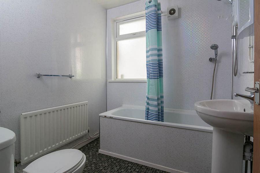 Flat 1, 19 Ulsterville Avenue, Bt9 7As