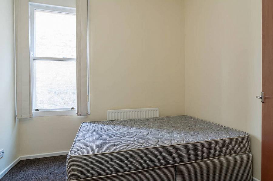 Flat 2, 19 Ulsterville Avenue