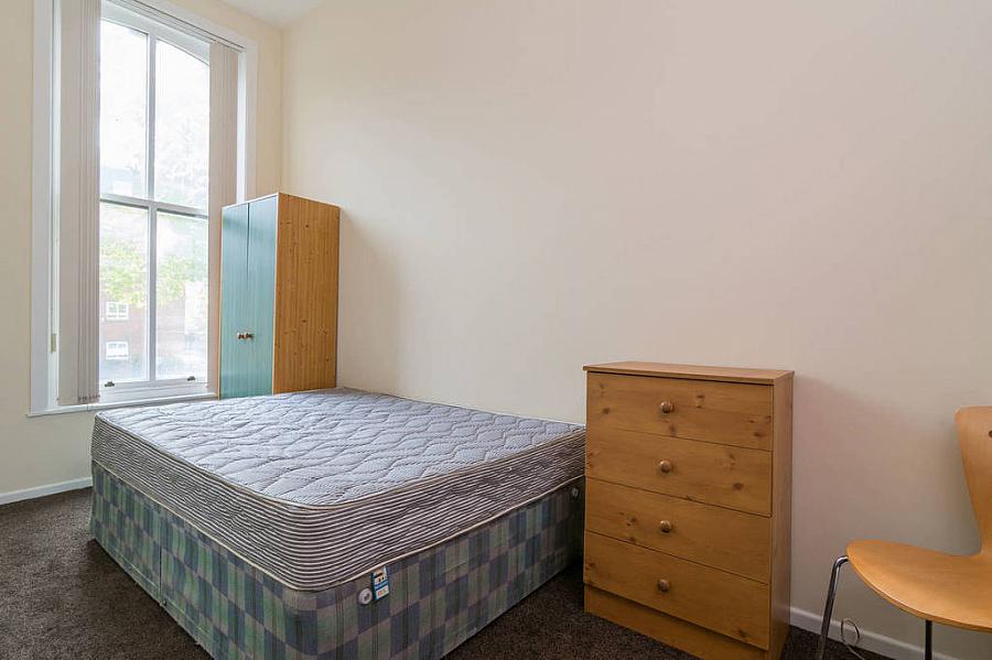 Flat 2, 19 Ulsterville Avenue