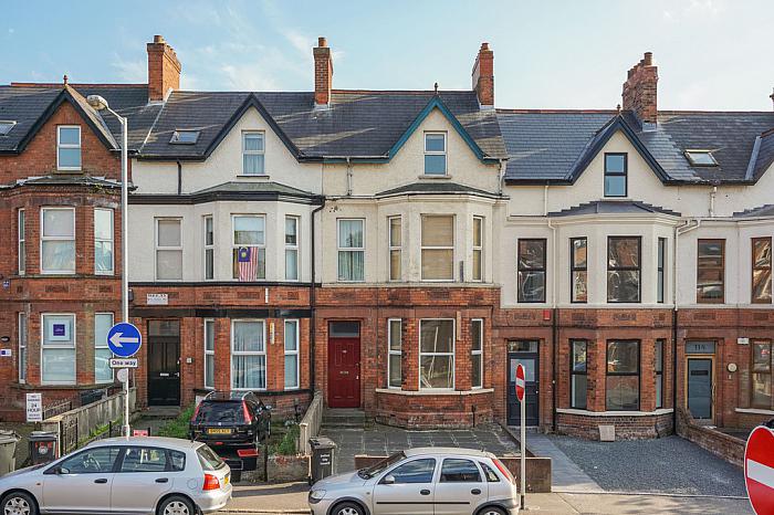 110 Malone Avenue,belfast, BT9 6ES