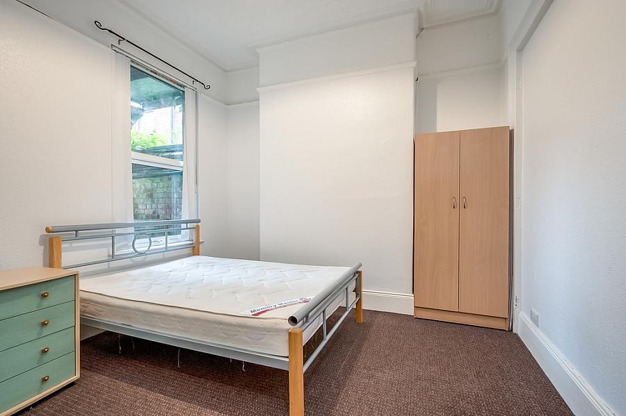 Flat 1, 43 Malone Avenue