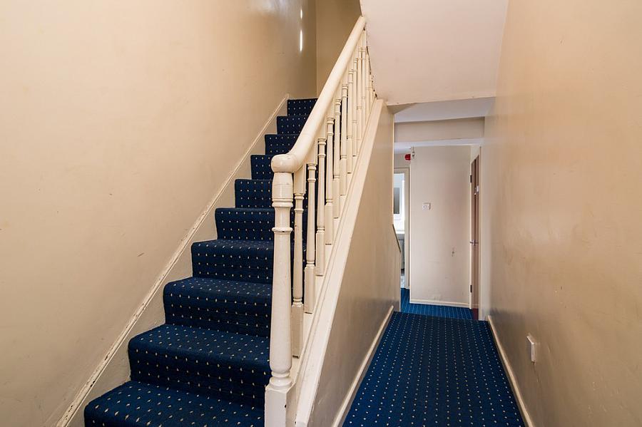 Flat 2, 43 Magdala Street