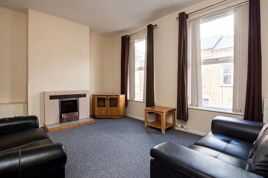Flat 2, 43 Magdala Street