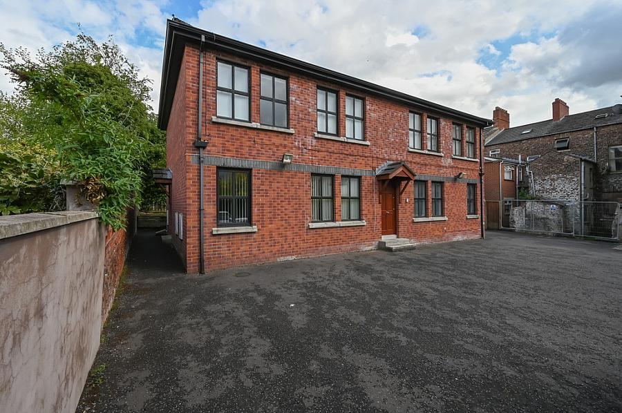 Apartment 2, Tate Courtyard, 23a Tates Avenue