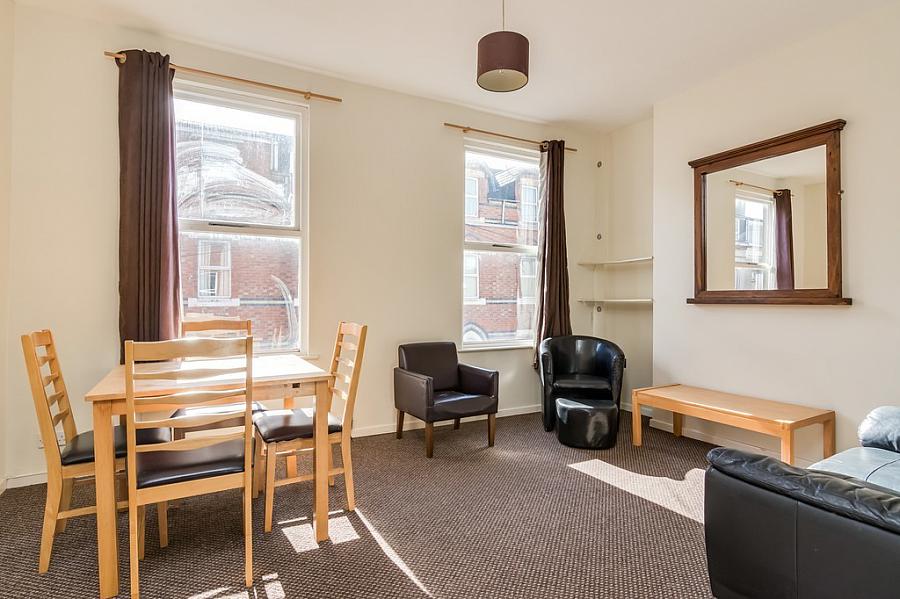 Flat 2, 2 Magdala Street