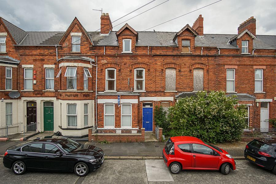 Flat 2, 98 Cromwell Road, Belfast, BT7 1JY
