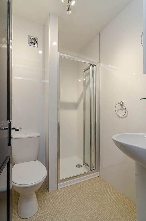 Apt 1, Malone Beeches