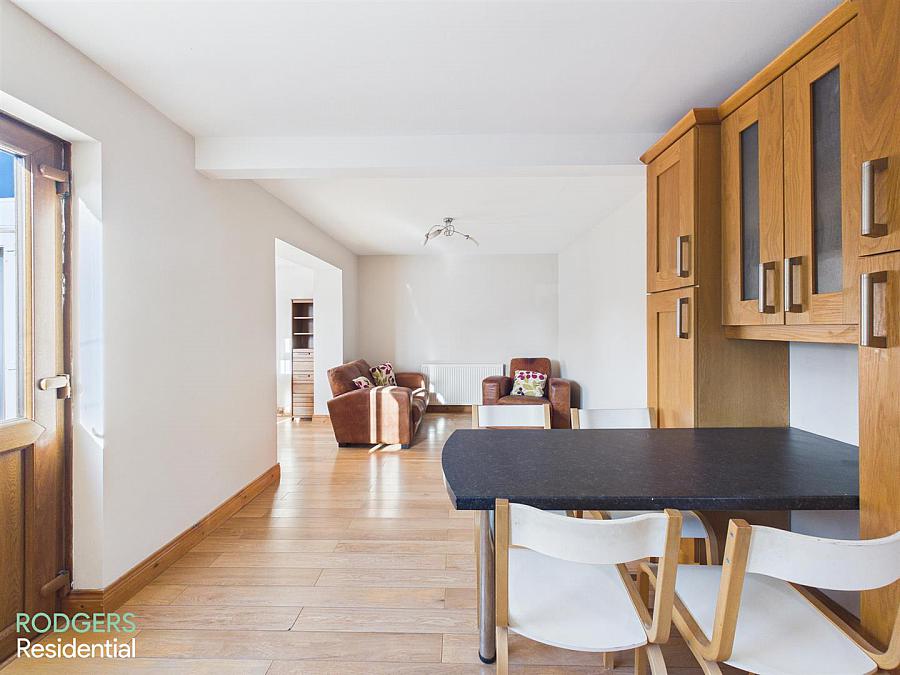 12 Cronstown Cottage Avenue