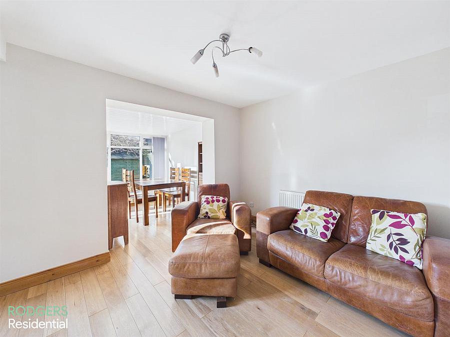 12 Cronstown Cottage Avenue