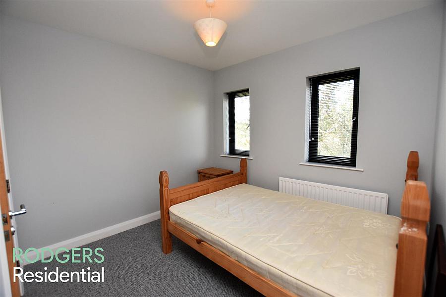 5 Acorn Lodge