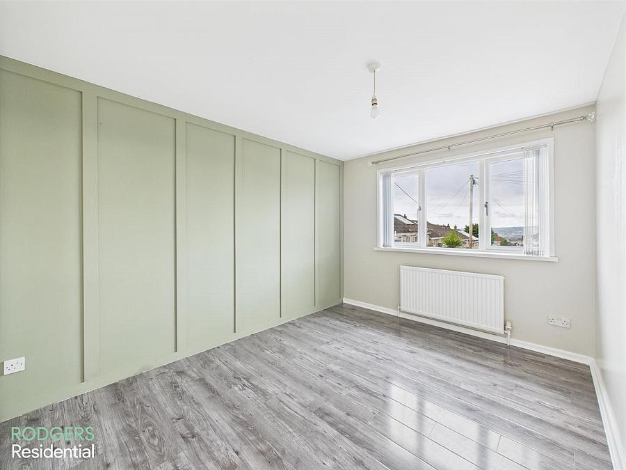 18 Glencairn Walk