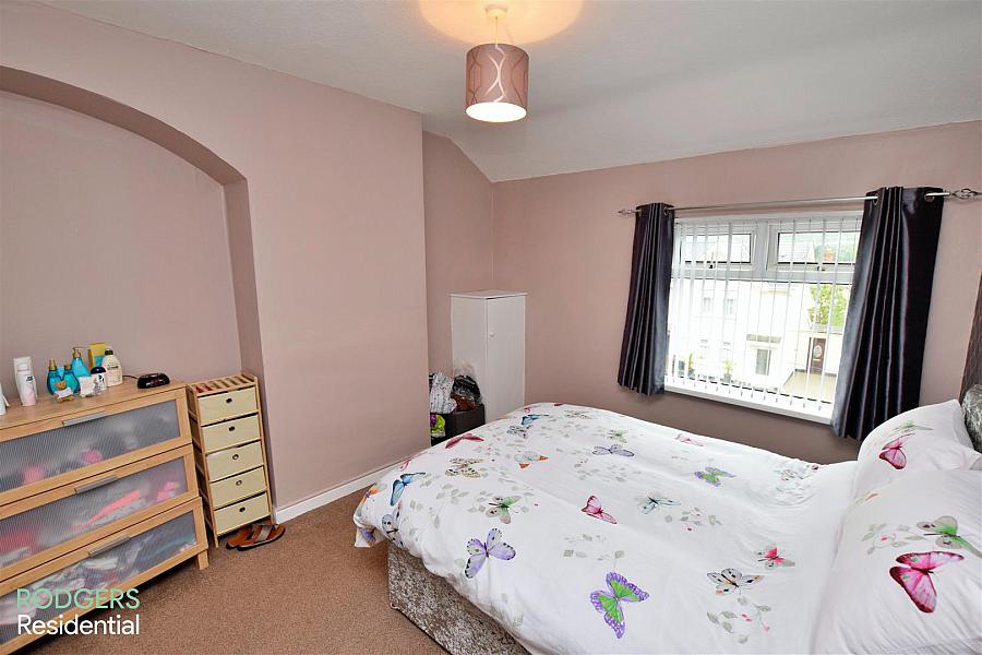 6 Crumlin Gardens