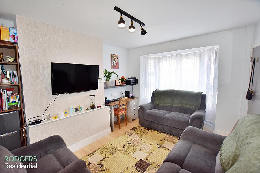 35 York Crescent 35 York Crescent