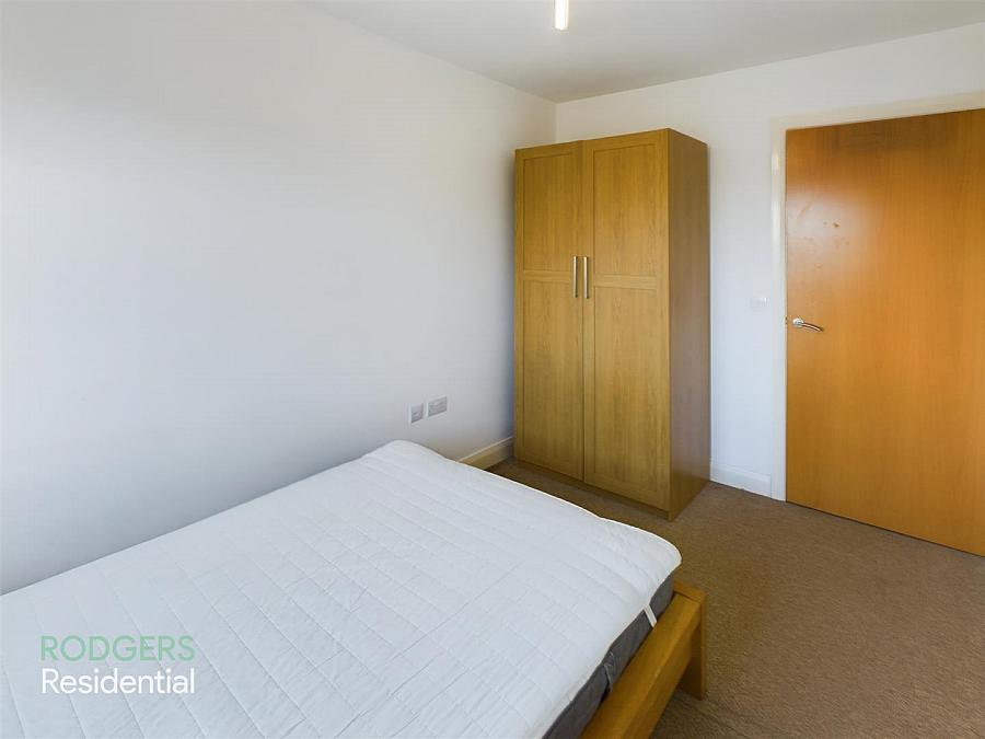 Apt 6, 228 Albertbridge Road