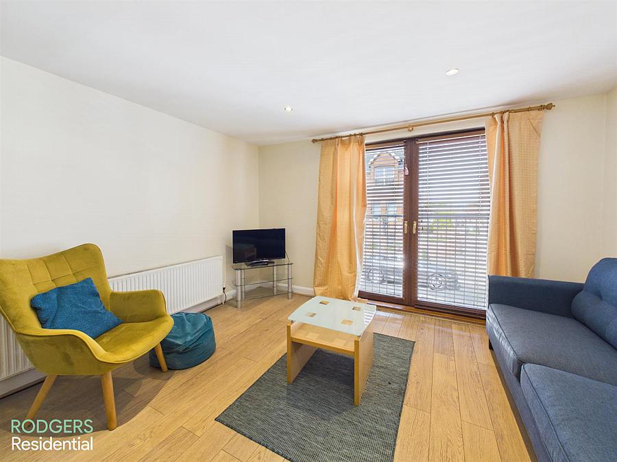 Apt 7, Elm Court Beersbridge Road