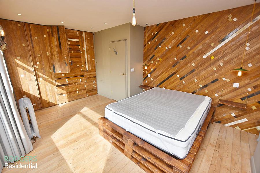 52 Cricklewood Park