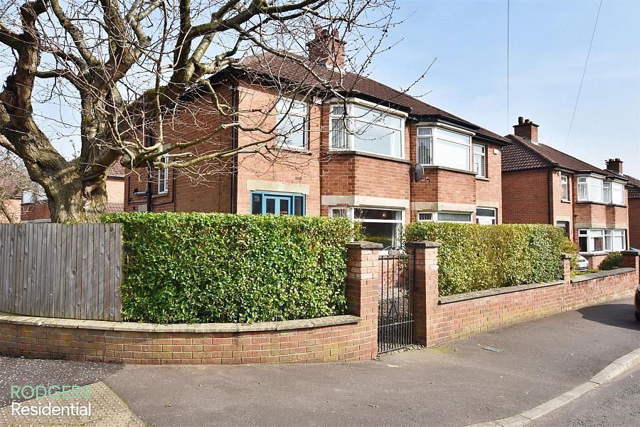 52 Cricklewood Park