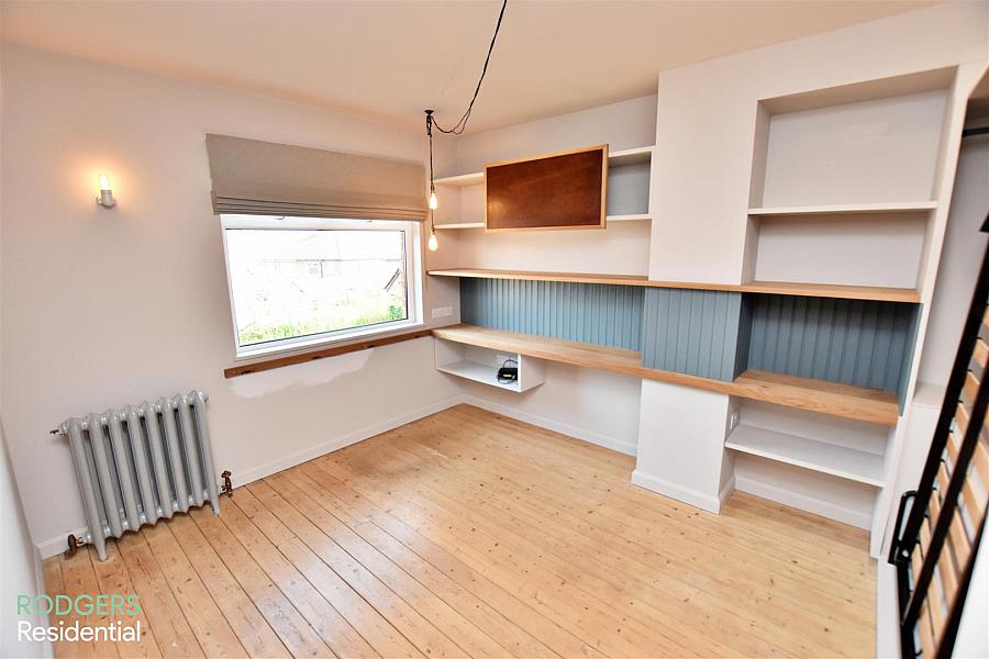 52 Cricklewood Park
