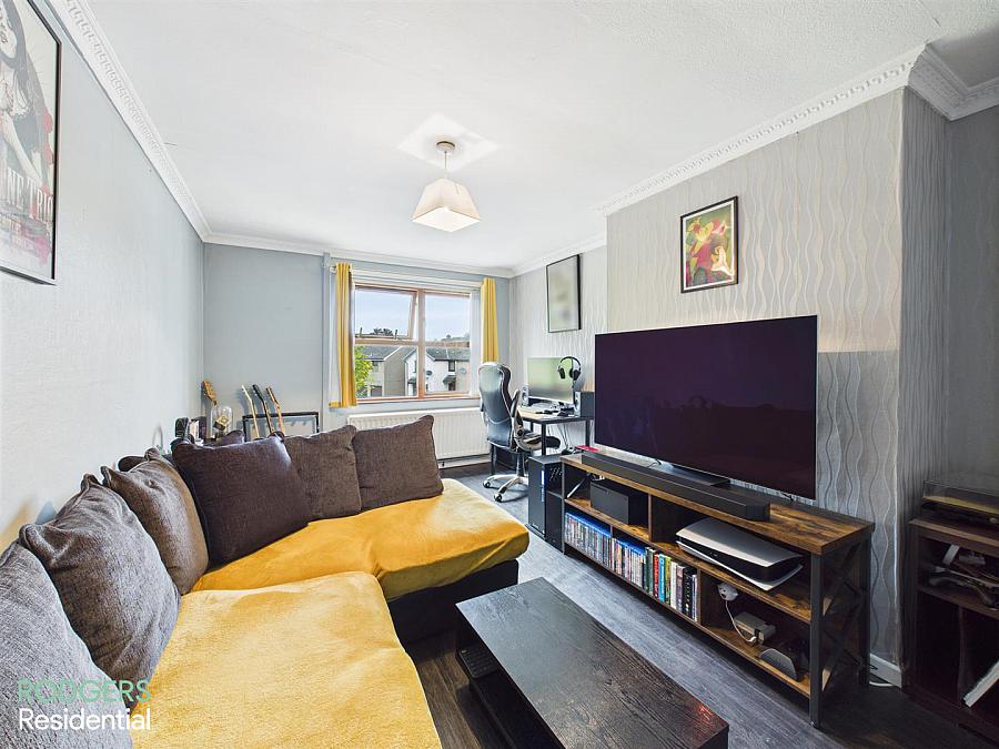 251d Abbey Park