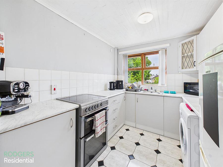 251d Abbey Park