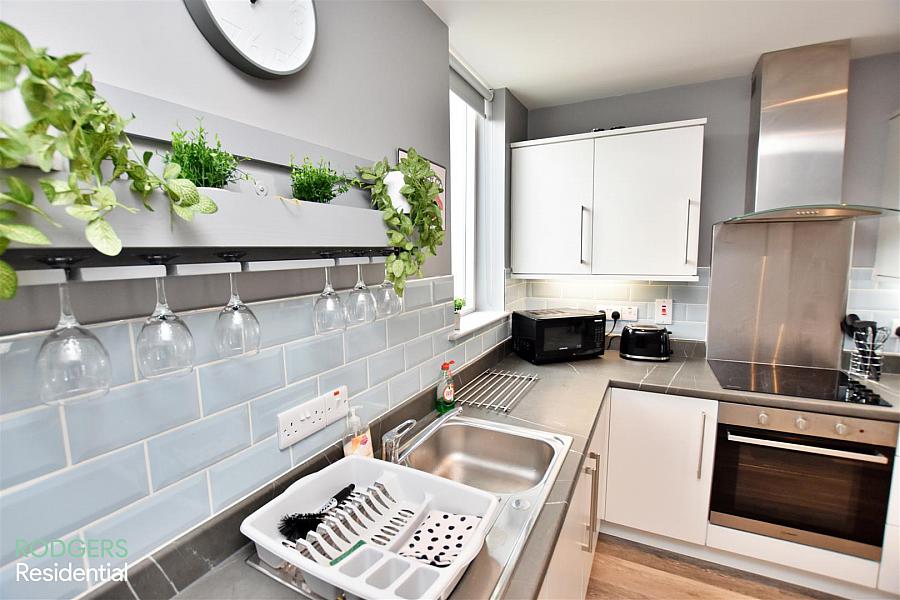 Apartment 2, 34 Upper Newtownards Road