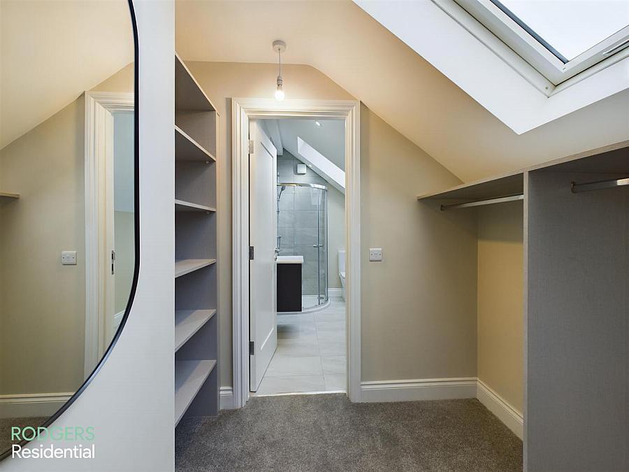 Apt 3, 14A Windsor Avenue