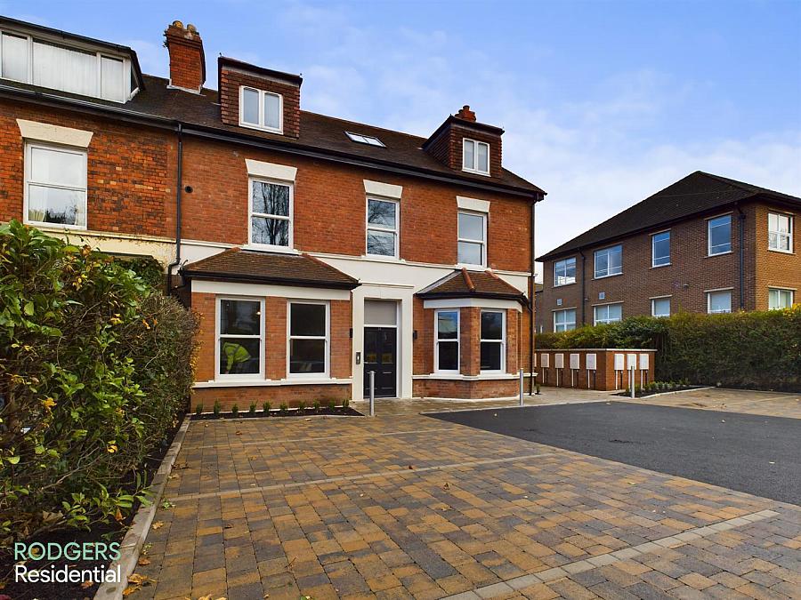 Apt 3, 14A Windsor Avenue