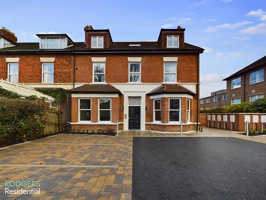 Apt 3, 14A Windsor Avenue