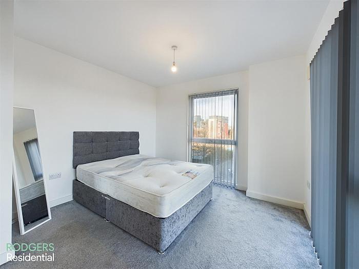 Apartment 2 37 Bridge End