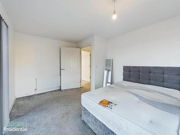 Apartment 2 37 Bridge End
