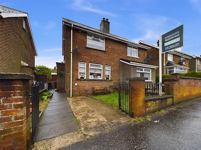 194 Joanmount Gardens,belfast, BT14 6PA