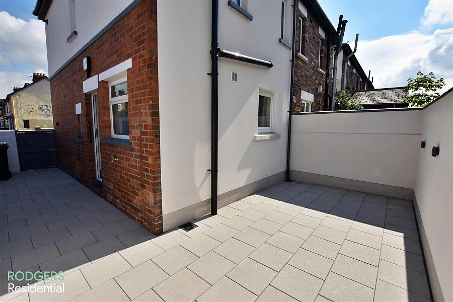 1 Dunraven Park