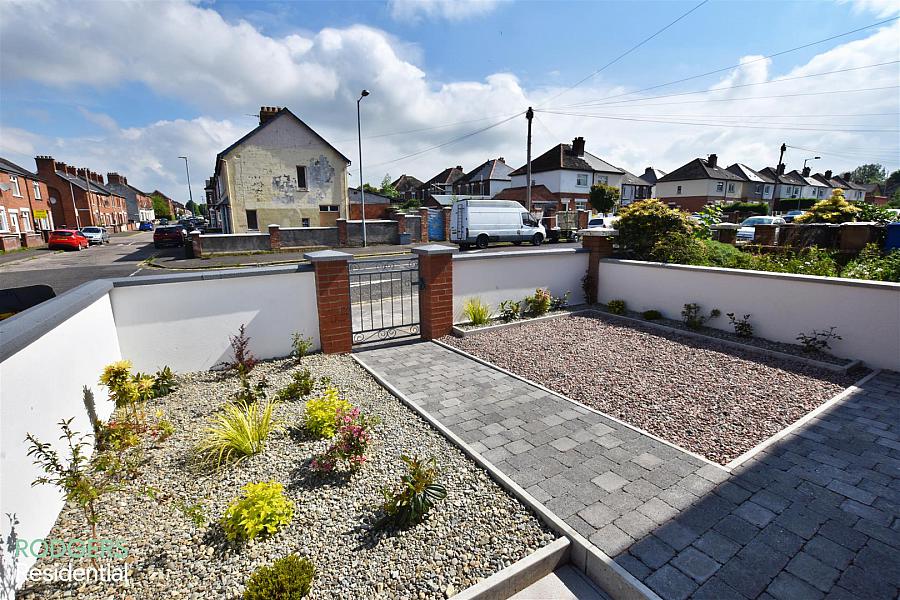 1 Dunraven Park