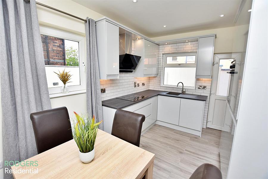 1 Dunraven Park
