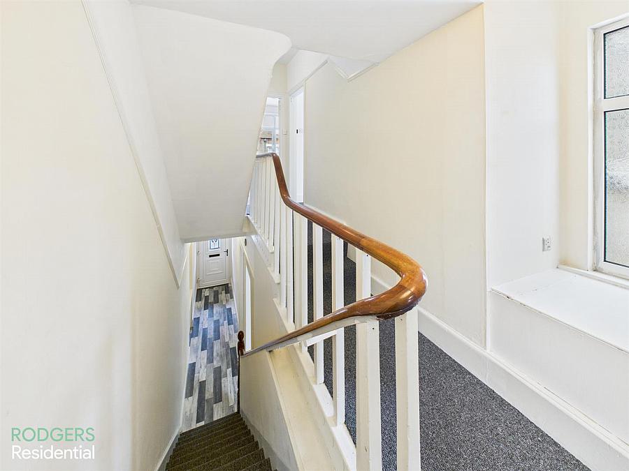 7 Sydenham Drive
