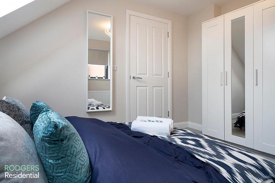 Apt 7, 1 Utility Street