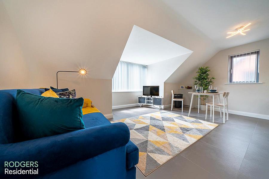 Apt 7, 1 Utility Street
