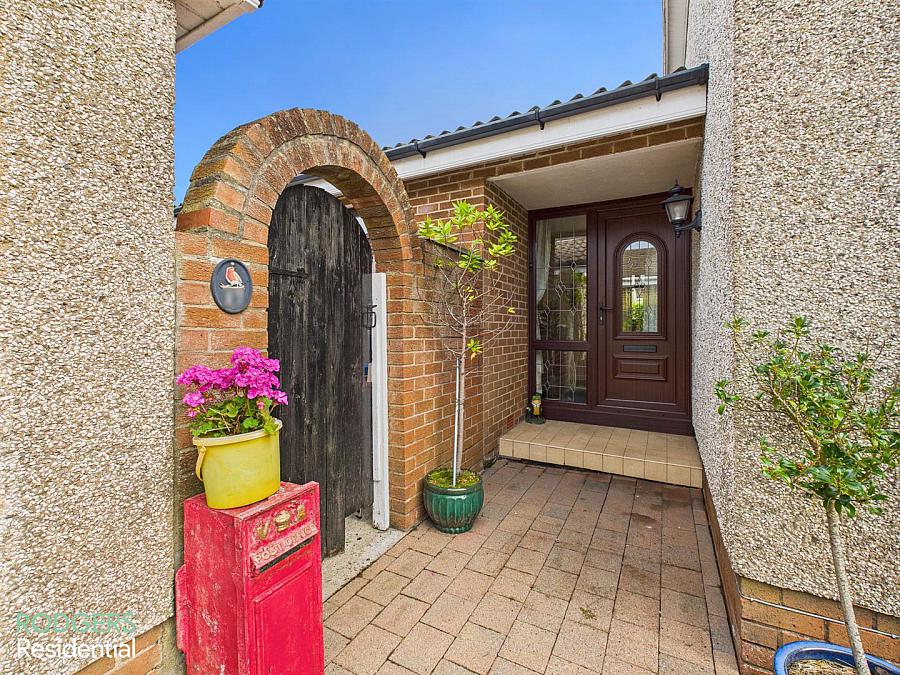 17 Carolsteen Avenue 17 Carolsteen Avenue