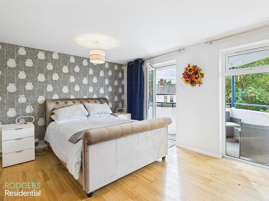 Apt 3, Byron Court Kinnegar Road