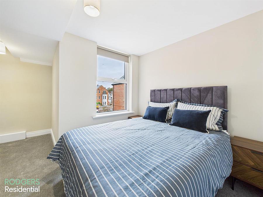 Apartment 3, 12 Windsor Avenue Apartment 3, 12 Windsor Avenue