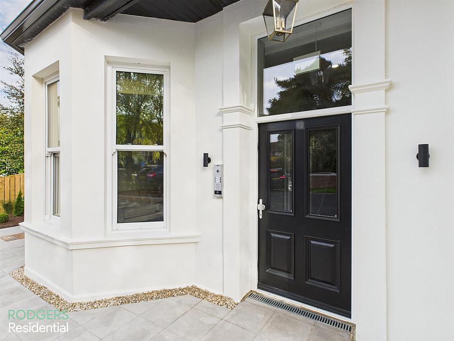 Apartment 4, 12 Windsor Avenue