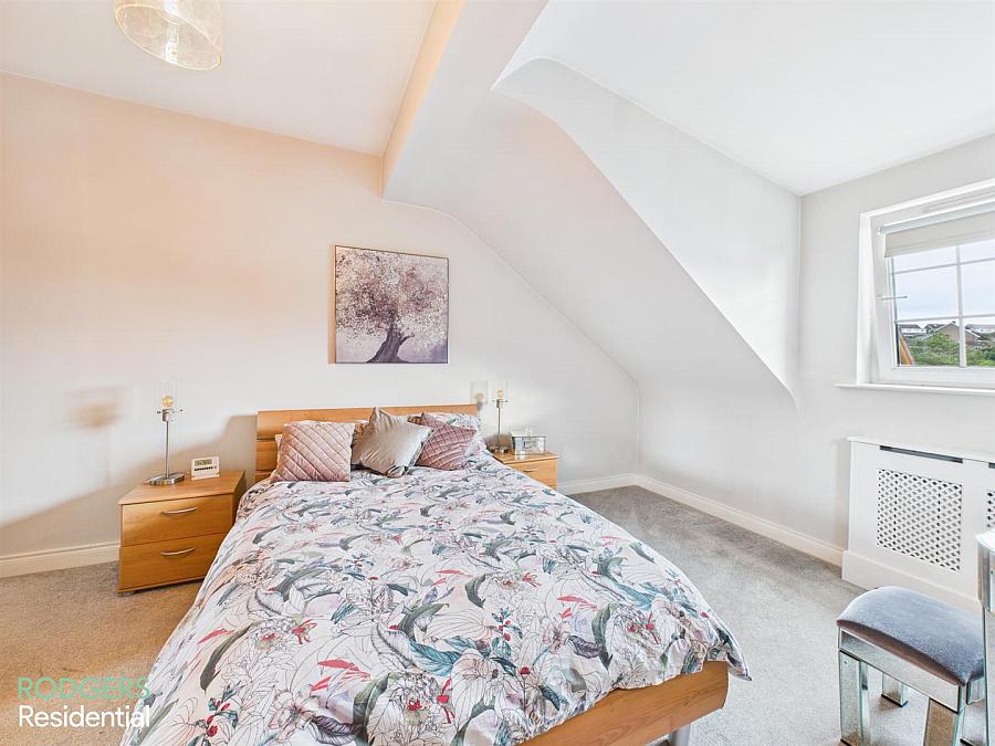 Apt 15 Danescourt, 116 Donaghadee Road