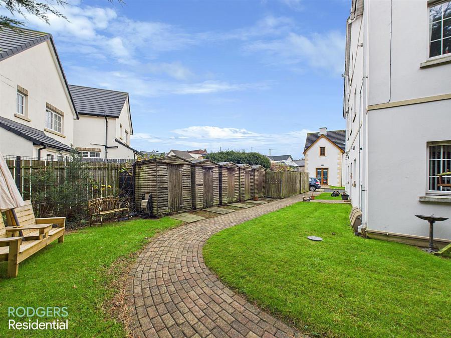 Apt 15 Danescourt, 116 Donaghadee Road