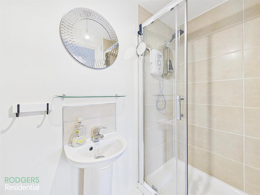 Apt 47, Titanic Walk 7 Ballymacarrett Road