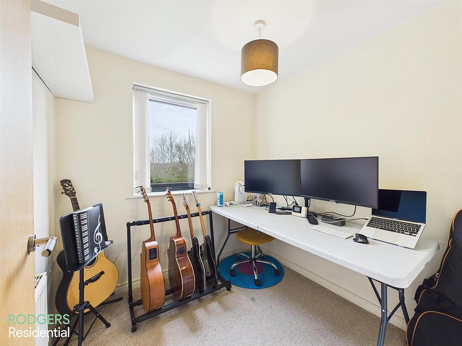 Apt 47, Titanic Walk 7 Ballymacarrett Road