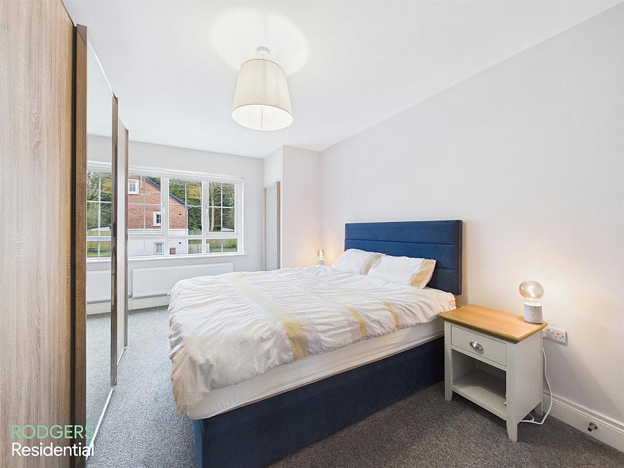 Apt 3, Ebrington Hall 149E Upper Newtownards Road