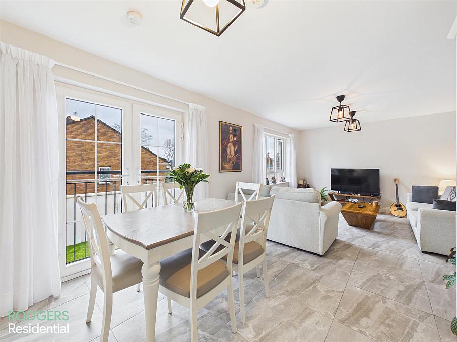 Apt 3, Ebrington Hall 149E Upper Newtownards Road